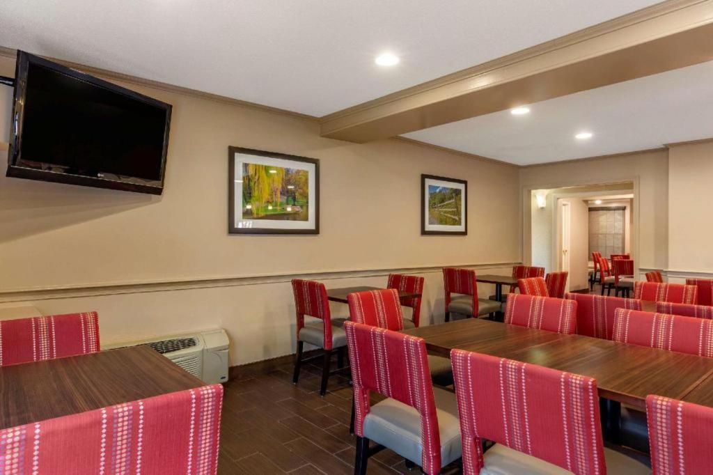Comfort Inn Foxboro - Mansfield Foxborough Extérieur photo