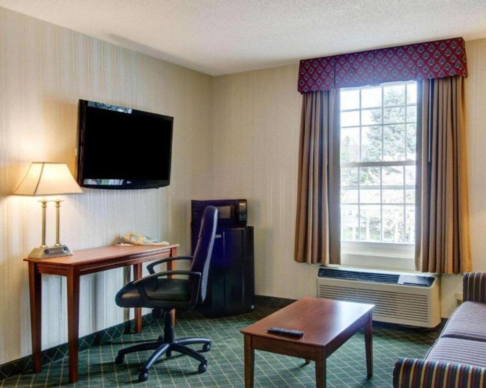 Comfort Inn Foxboro - Mansfield Foxborough Extérieur photo
