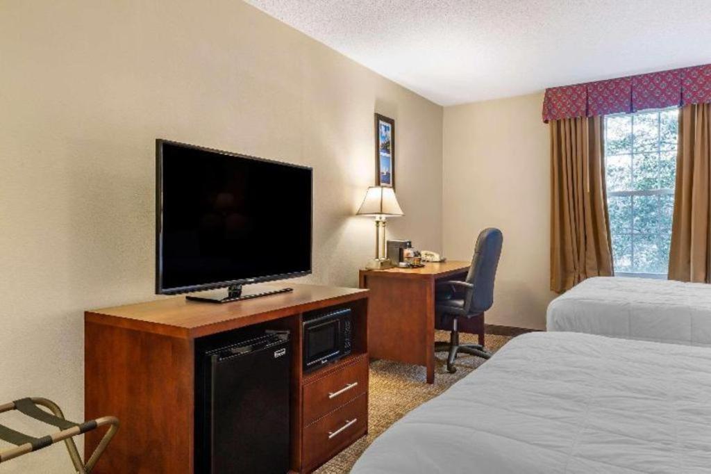 Comfort Inn Foxboro - Mansfield Foxborough Extérieur photo